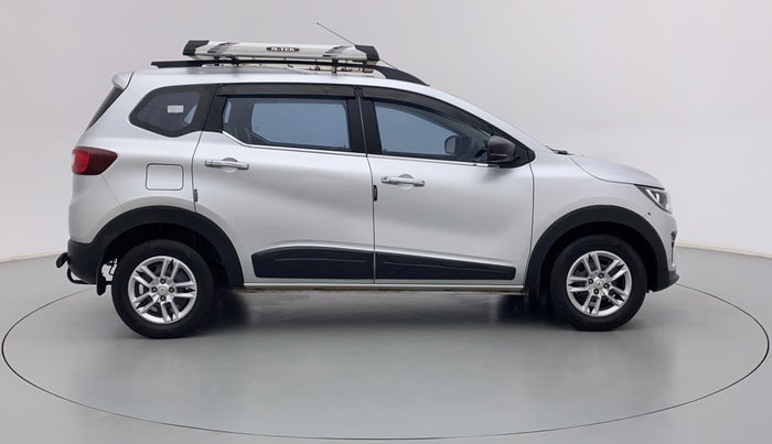 2022 Renault TRIBER RXT, Petrol, Manual, 39,317 km, Right Side View