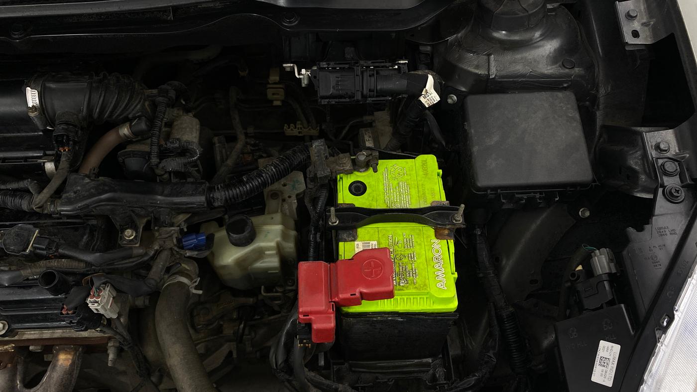 2018 Maruti Swift ZXI AMT, Petrol, Automatic, 73,679 km, Engine View - Left