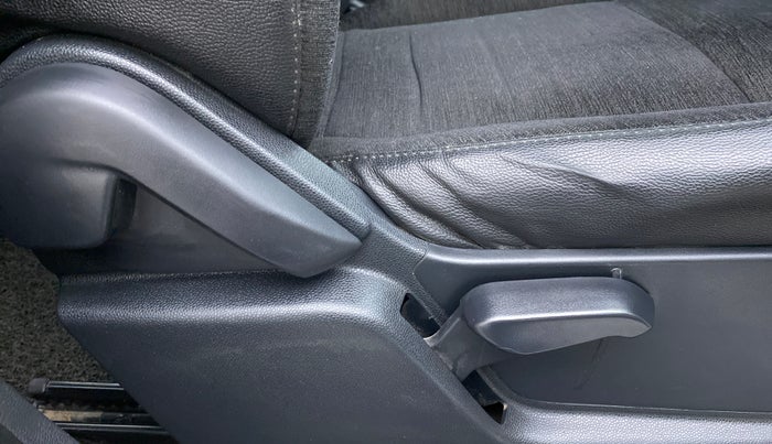 2020 Ford Ecosport 1.5TITANIUM TDCI, Diesel, Manual, 49,736 km, Driver Side Adjustment Panel