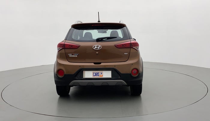 2015 Hyundai i20 Active 1.2 SX, Petrol, Manual, 95,852 km, Back/Rear