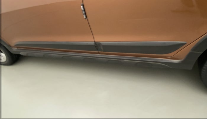 2015 Hyundai i20 Active 1.2 SX, Petrol, Manual, 95,852 km, Left running board - Minor scratches