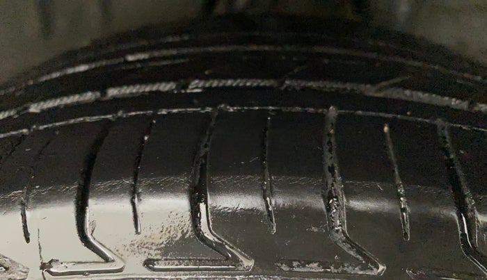 2019 Honda Amaze 1.5L I-DTEC V, Diesel, Manual, 68,763 km, Left Rear Tyre Tread