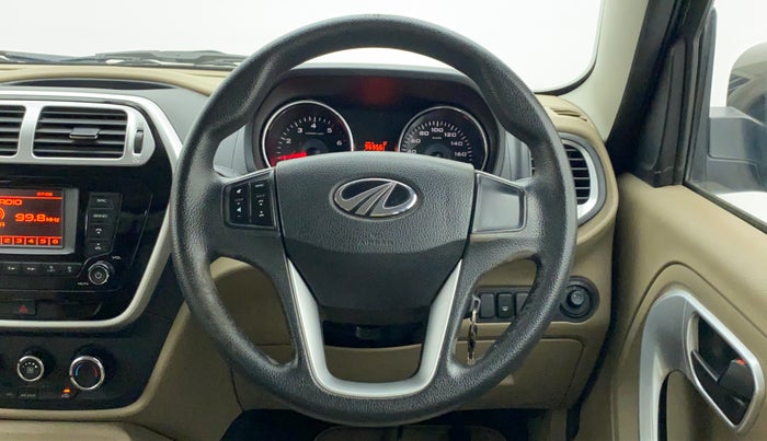 2018 Mahindra TUV300 T8 AMT, Diesel, Automatic, 59,701 km, Steering Wheel Close Up
