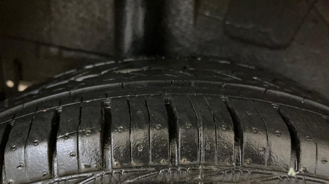 2020 Maruti S PRESSO VXI AMT, Petrol, Automatic, 24,277 km, Right Rear Tyre Tread