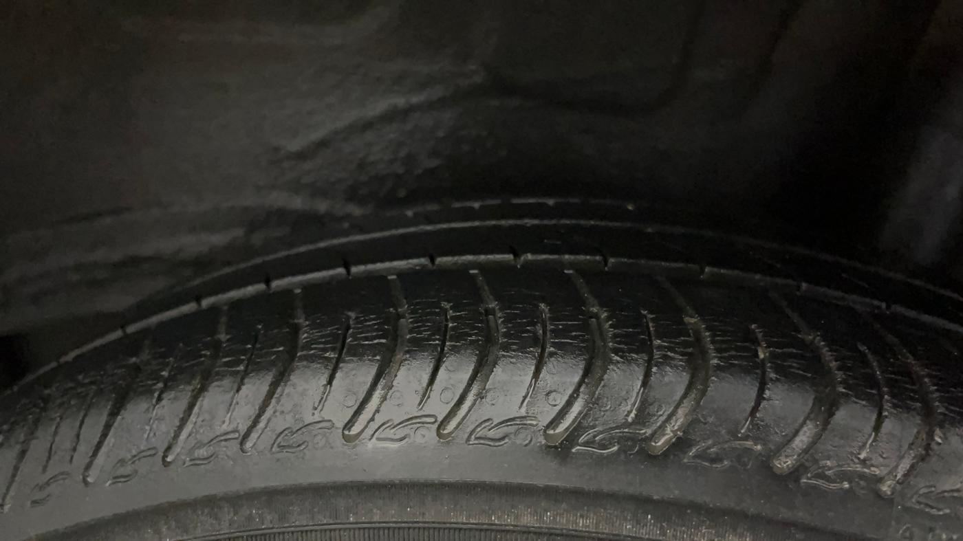 2020 Maruti S PRESSO VXI AMT, Petrol, Automatic, 24,277 km, Left Rear Tyre Tread