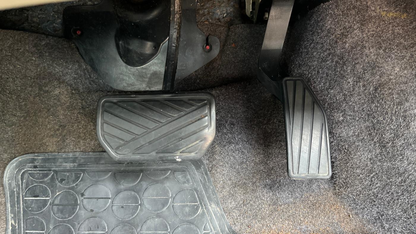 2016 Maruti Celerio VXI AMT, Petrol, Automatic, 1,12,413 km, Pedals