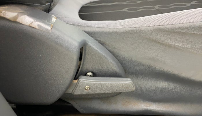 2014 Maruti Alto 800 LXI, Petrol, Manual, 46,309 km, Driver Side Adjustment Panel