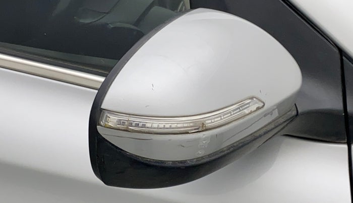 2014 Hyundai Elite i20 ASTA 1.2, Petrol, Manual, 44,771 km, Right rear-view mirror - Indicator light has minor damage