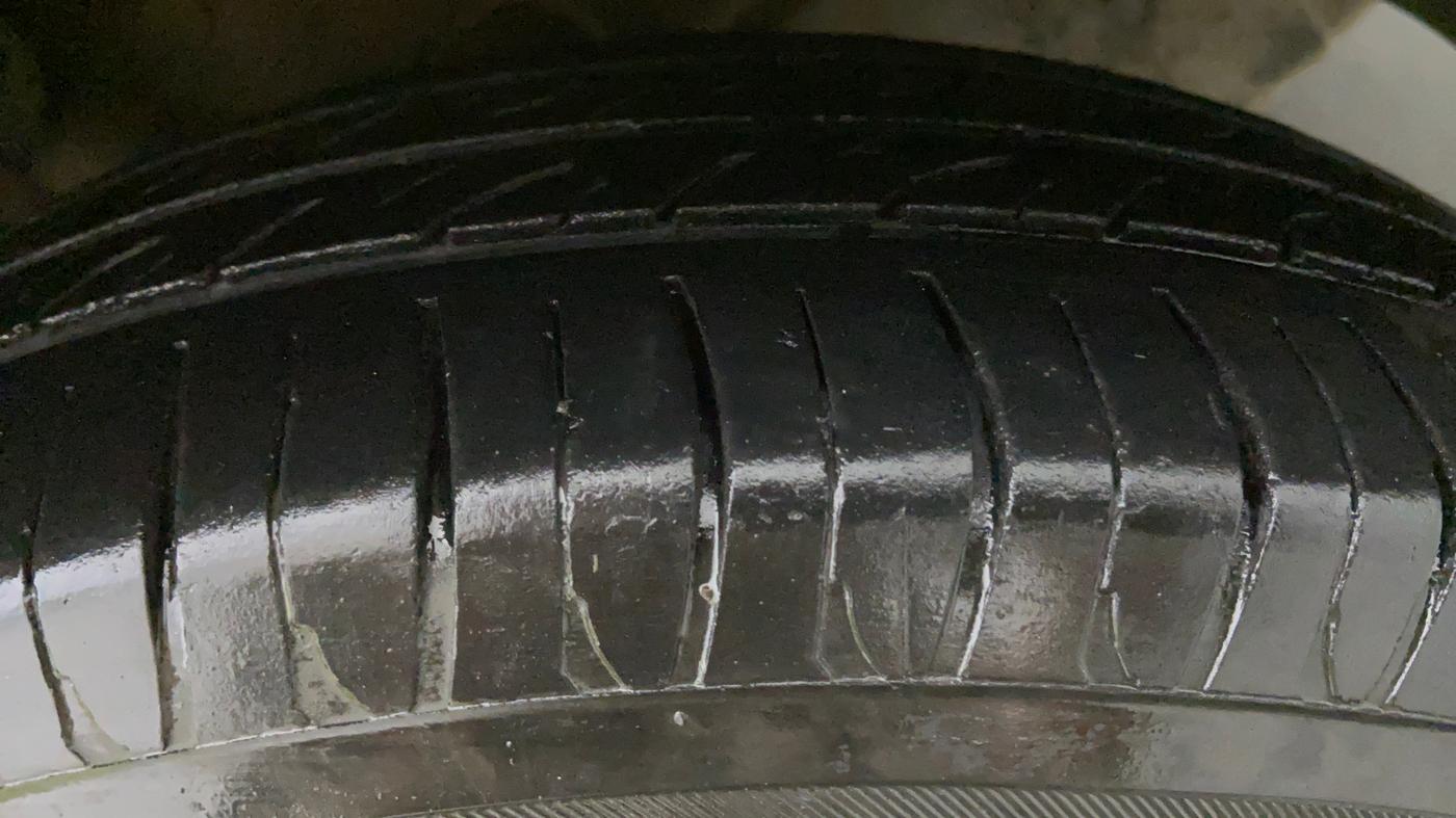 2019 Hyundai NEW SANTRO 1.1 SPORTZ MT CNG, CNG, Manual, 94,051 km, Left Rear Tyre Tread