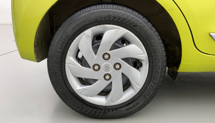 2019 Hyundai NEW SANTRO 1.1 SPORTZ MT CNG, CNG, Manual, 94,051 km, Right Rear Wheel