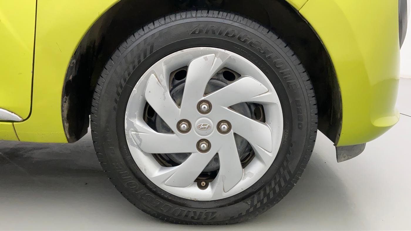 2019 Hyundai NEW SANTRO 1.1 SPORTZ MT CNG, CNG, Manual, 94,051 km, Right Front Wheel
