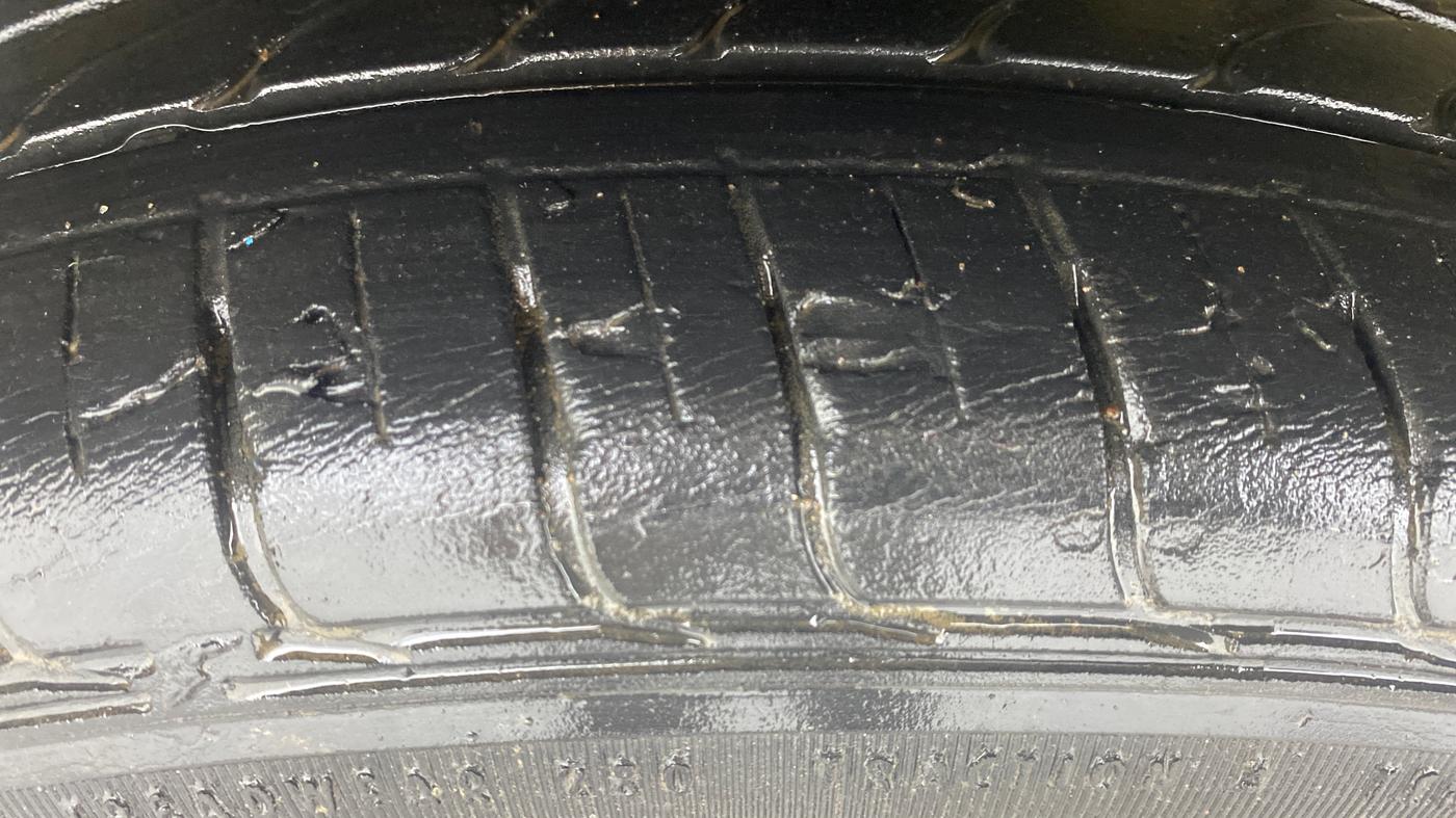 2020 Tata Tiago XZ PLUS PETROL, Petrol, Manual, 50,265 km, Right Rear Tyre Tread