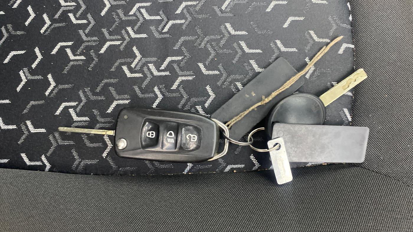 2020 Tata Tiago XZ PLUS PETROL, Petrol, Manual, 50,265 km, Key Close Up