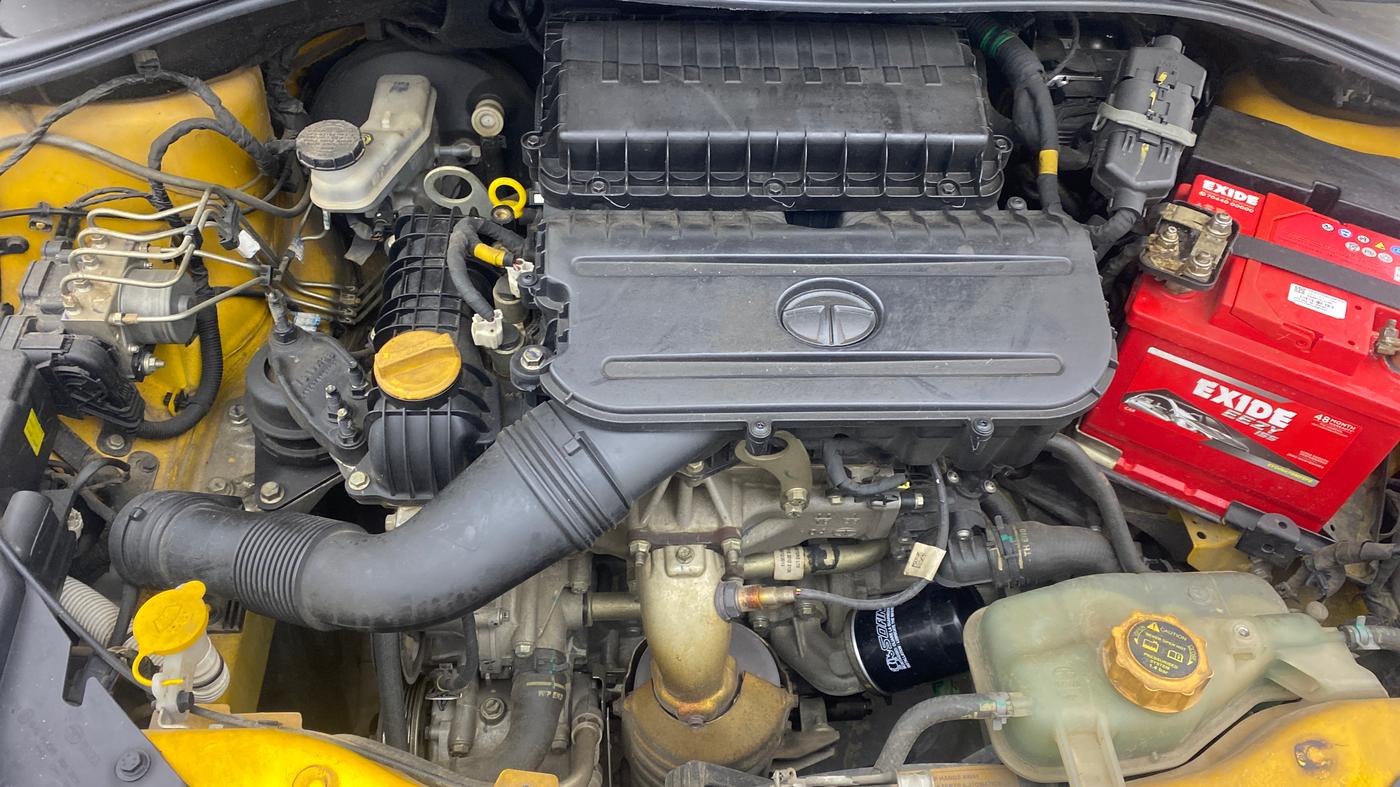2020 Tata Tiago XZ PLUS PETROL, Petrol, Manual, 50,265 km, Engine View