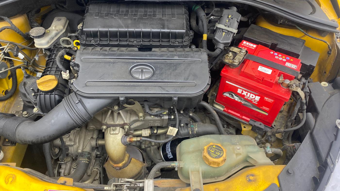2020 Tata Tiago XZ PLUS PETROL, Petrol, Manual, 50,265 km, Engine View - Left