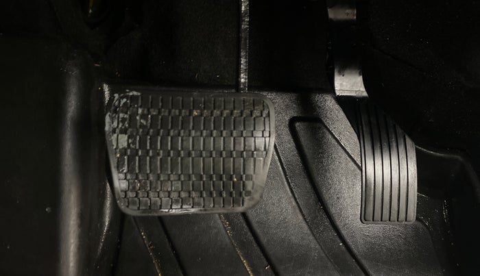 2024 Tata NEXON Creative Plus S 1.2 Revotron 6AMT Dark Edition, CNG, Automatic, 46,394 km, Pedals