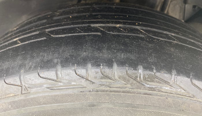 2024 Tata NEXON Creative Plus S 1.2 Revotron 6AMT Dark Edition, CNG, Automatic, 46,394 km, Left Rear Tyre Tread