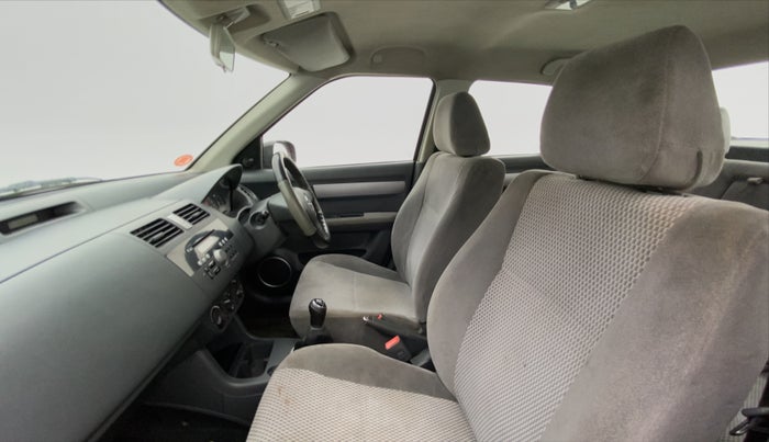 2009 Maruti Swift Dzire VXI 1.3, Petrol, Manual, 70,353 km, Right Side Front Door Cabin