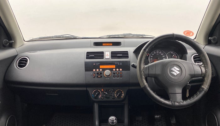 2009 Maruti Swift Dzire VXI 1.3, Petrol, Manual, 70,353 km, Dashboard