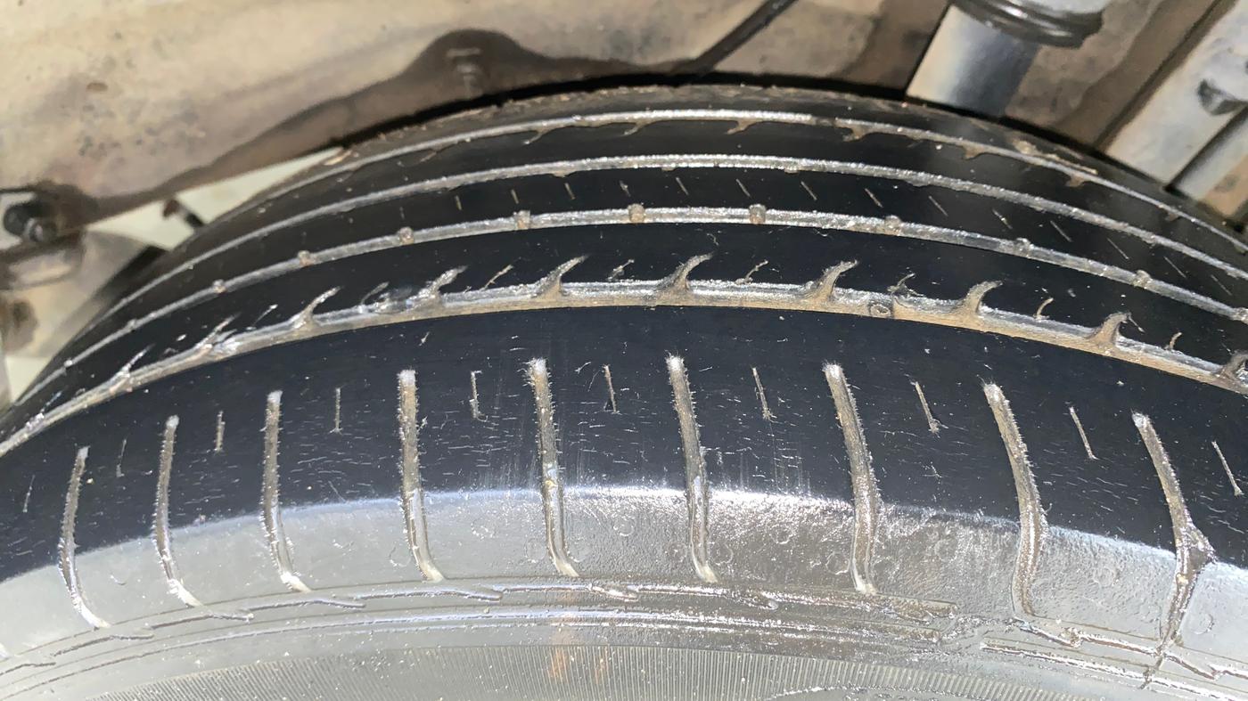 2018 Tata NEXON XZ PETROL, Petrol, Manual, 40,750 km, Left Rear Tyre Tread