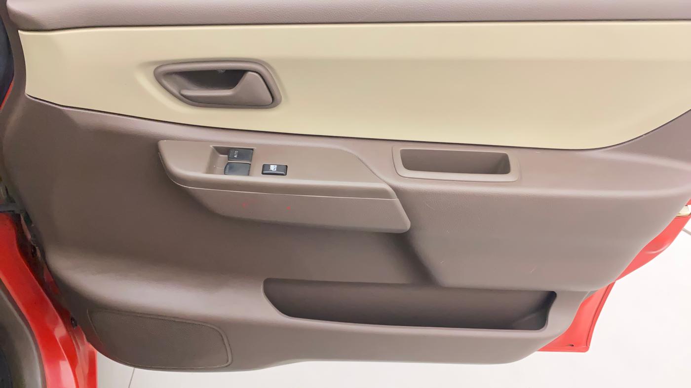 2010 Maruti Zen Estilo LXI, Petrol, Manual, 22,224 km, Driver Side Door Panels Control