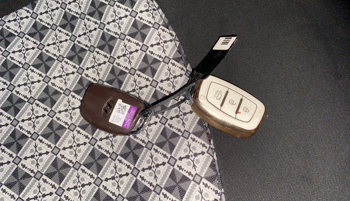 2018 Hyundai Creta SX (O) 1.6 DIESEL, Diesel, Manual, 1,26,427 km, Key Close Up