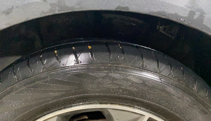 2018 Hyundai Creta SX (O) 1.6 DIESEL, Diesel, Manual, 1,26,427 km, Left Front Tyre Tread