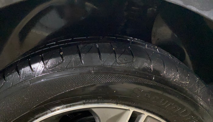 2018 Hyundai Creta SX (O) 1.6 DIESEL, Diesel, Manual, 1,26,427 km, Left Rear Tyre Tread