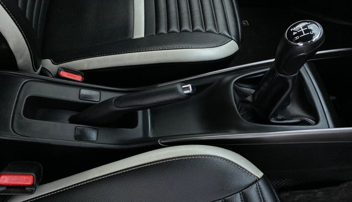 2019 Maruti Baleno DELTA PETROL 1.2, Petrol, Manual, 14,983 km, Gear Lever
