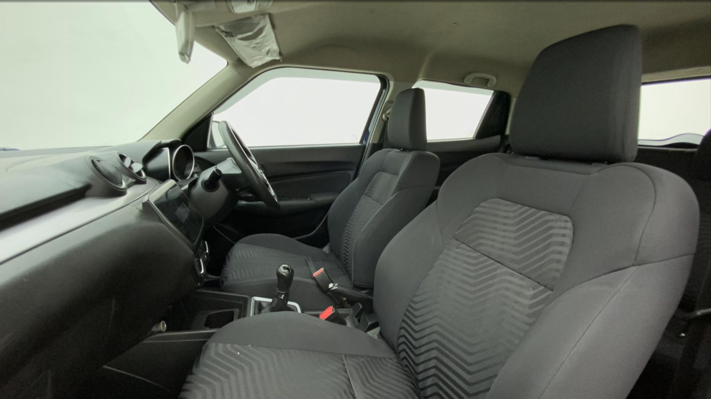 2022 Maruti Swift VXI, Petrol, Manual, 41,003 km, Right Side Front Door Cabin