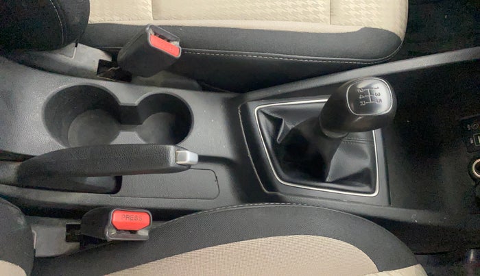 2018 Hyundai Elite i20 MAGNA EXECUTIVE 1.2, Petrol, Manual, 67,356 km, Gear Lever