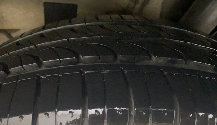 2018 Hyundai Elite i20 MAGNA EXECUTIVE 1.2, Petrol, Manual, 67,356 km, Left Rear Tyre Tread