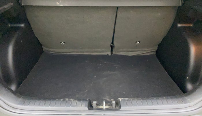 2019 Hyundai VENUE SX 1.0 (O) TURBO, Petrol, Manual, 27,024 km, Boot Inside
