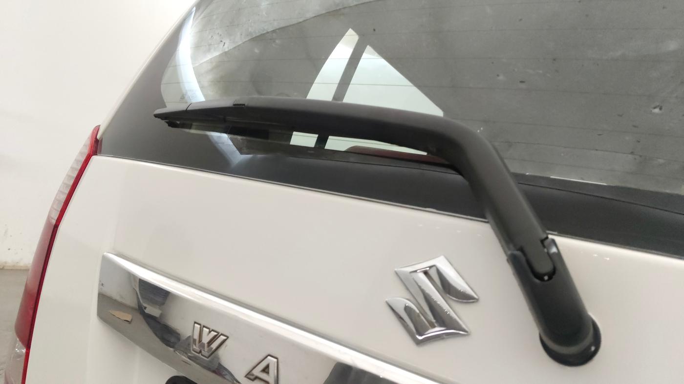 2014 Maruti Wagon R 1.0 VXI, Petrol, Manual, 1,20,761 km, Rear Wiper
