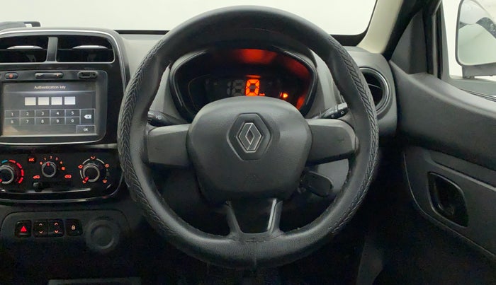 2016 Renault Kwid RXT 0.8 (O), Petrol, Manual, 35,288 km, Steering Wheel Close Up