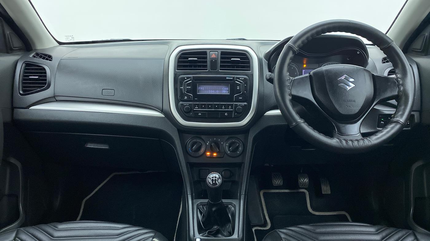 2017 Maruti Vitara Brezza VDI OPT, Diesel, Manual, 19,028 km, Dashboard View