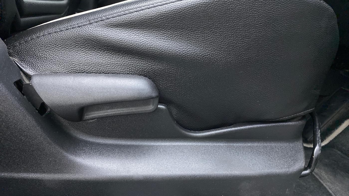 2017 Maruti Vitara Brezza VDI OPT, Diesel, Manual, 19,028 km, Driver Side Adjustment Panel