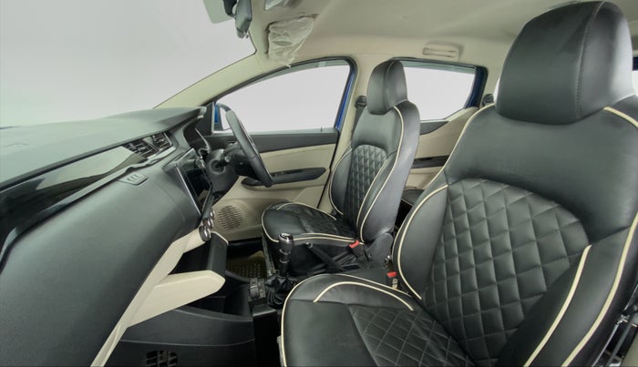 2019 Renault TRIBER 1.0 RXT, Petrol, Manual, 31,115 km, Right Side Front Door Cabin