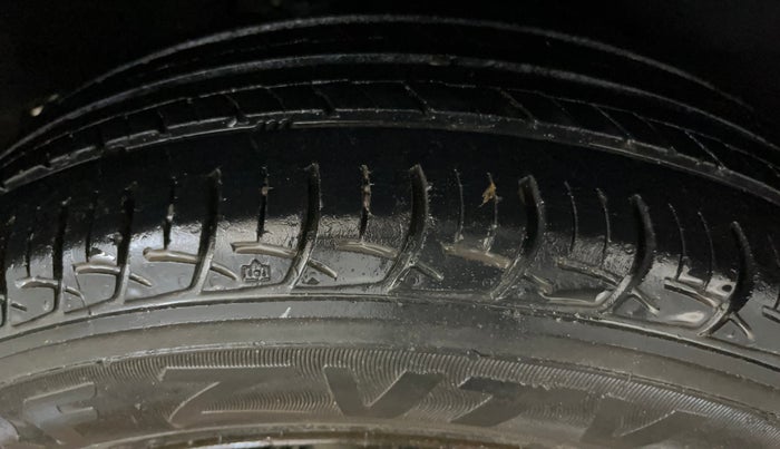 2017 Maruti Baleno DELTA CVT PETROL 1.2, Petrol, Automatic, 72,074 km, Right Rear Tyre Tread