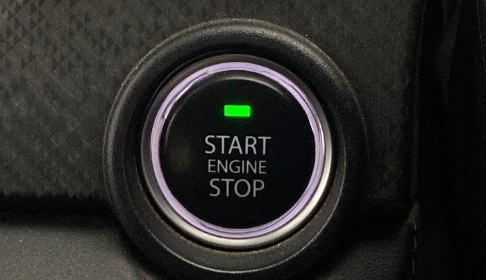 2023 Tata NEXON FEARLESS + SUNROOF AMT DUAL TONE 1.5 DIESEL, Diesel, Automatic, 15,482 km, Keyless Start/ Stop Button