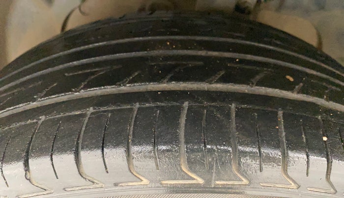 2016 Ford Ecosport TREND+ 1.5L DIESEL, Diesel, Manual, 99,776 km, Left Front Tyre Tread