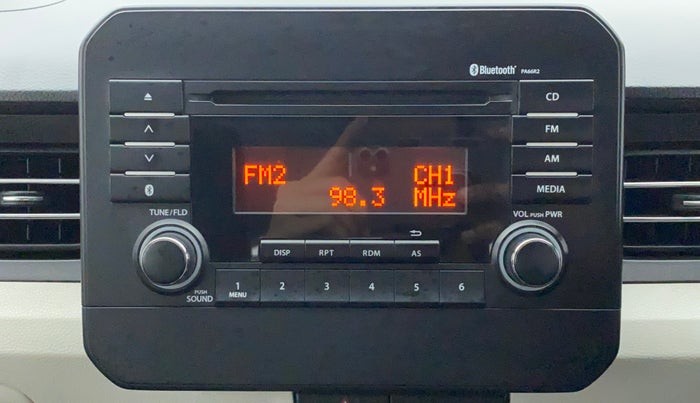2017 Maruti IGNIS ZETA 1.2, Petrol, Manual, 23,650 km, Infotainment System
