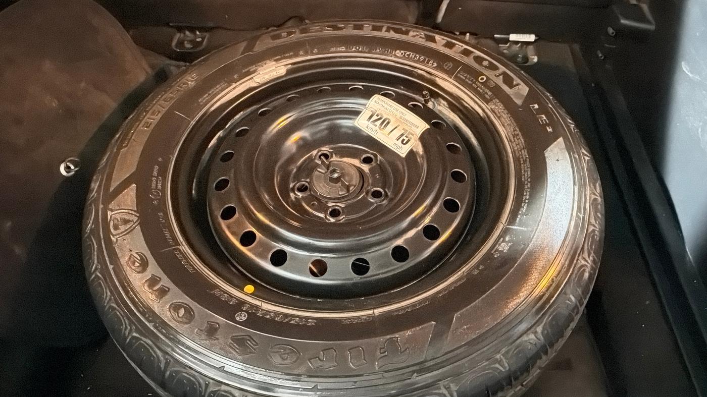 2018 Jeep Compass LIMITED PLUS PETROL AT, Petrol, Automatic, 1,05,006 km, Spare Tyre