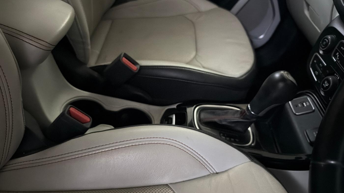 2018 Jeep Compass LIMITED PLUS PETROL AT, Petrol, Automatic, 1,05,006 km, Gear Lever