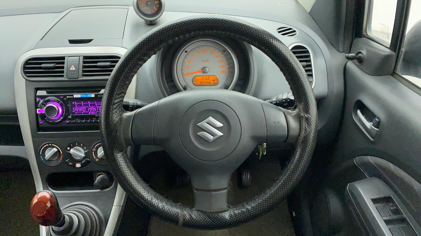 2011 Maruti Ritz VDI, Diesel, Manual, 80,428 km, Steering Wheel Close Up