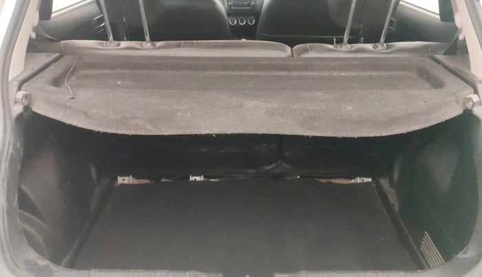 2019 Maruti Swift ZDI AMT, Diesel, Automatic, 1,33,716 km, Boot Inside