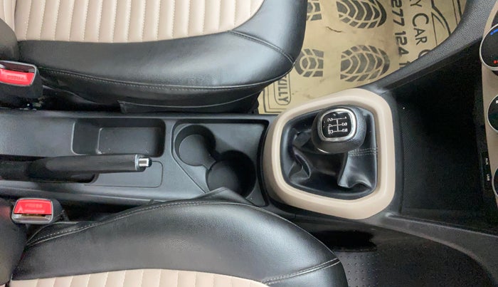 2014 Hyundai Grand i10 ASTA 1.2 KAPPA VTVT, Petrol, Manual, 74,070 km, Gear Lever