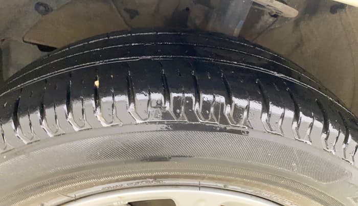 2022 Maruti Swift ZXI AMT, Petrol, Automatic, 66,074 km, Left Front Tyre Tread