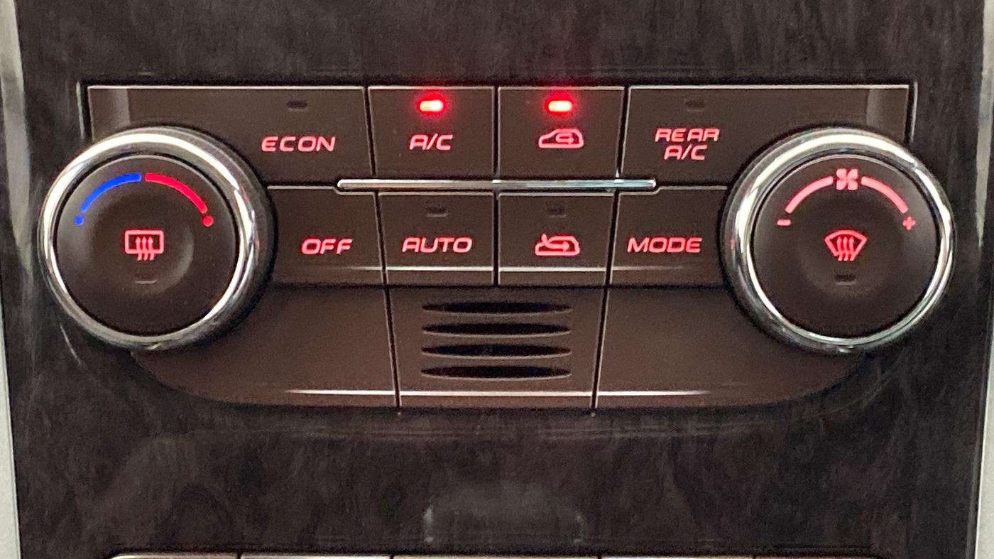 2014 Mahindra XUV500 W6 4X2, Diesel, Manual, 93,713 km, Automatic Climate Control