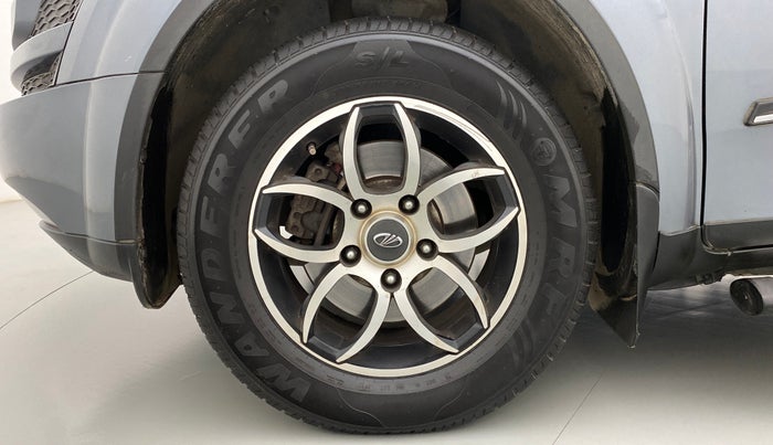 2014 Mahindra XUV500 W6 4X2, Diesel, Manual, 93,713 km, Left Front Wheel